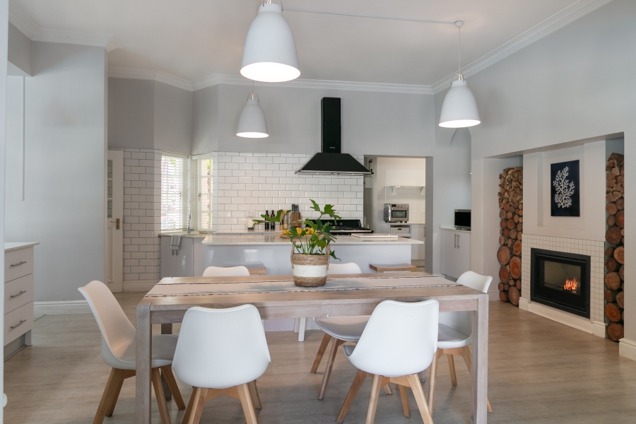 4 Bedroom Property for Sale in Belvidere Estate Western Cape